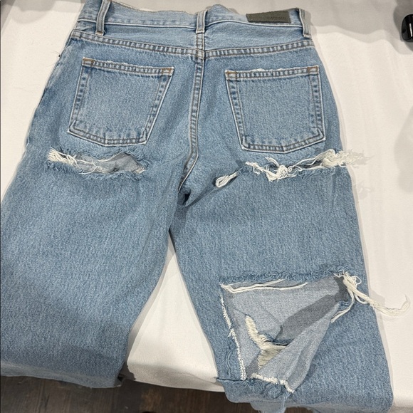 Carmar Light Blue Straight Leg Jeans. NWT. SIZE 26. - Picture 3 of 5